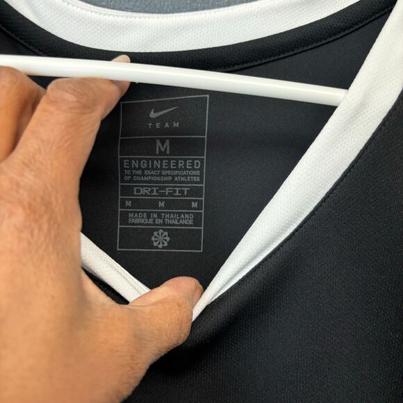 New Nike Team Tank Top Womens Medium Engineered Dri Fit Basketball Athletic - Picture 3 of 6